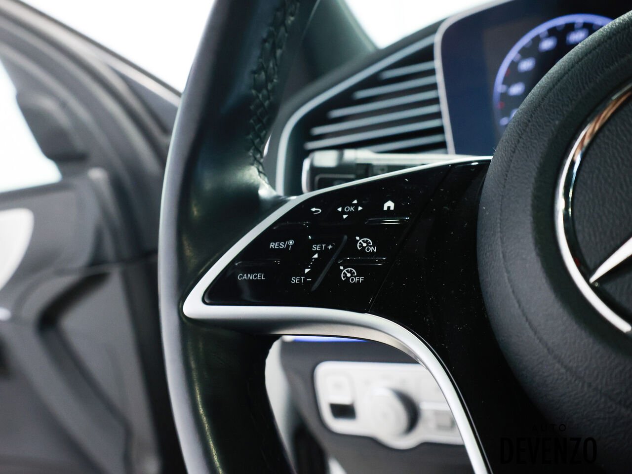 2024 Mercedes-Benz GLE White Saint-Eustache - photo #15