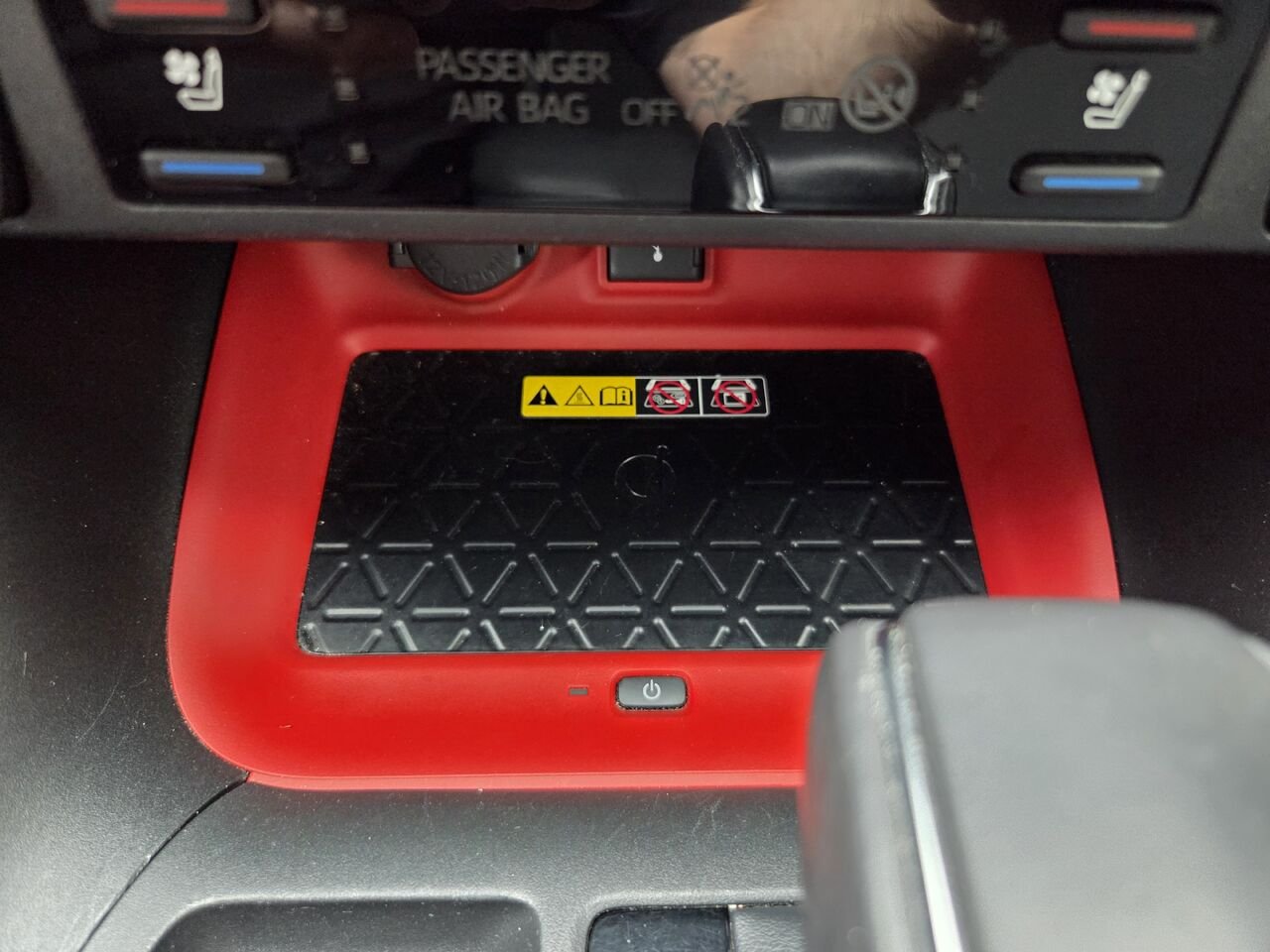 2022 Toyota RAV4 Grey Mont-Laurier - photo #17
