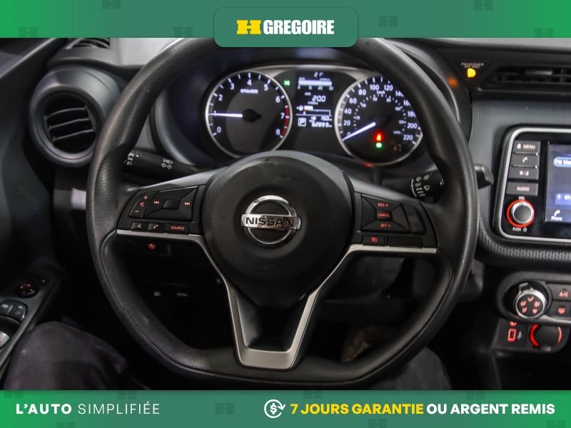2021 Nissan Kicks White Laval - photo #17