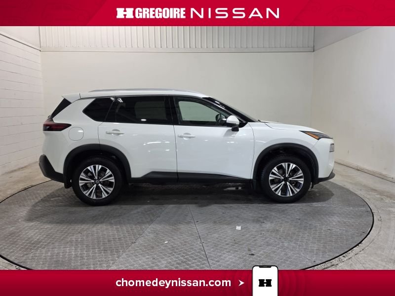 Nissan Rogue 2021 Blanc Laval - photo #10