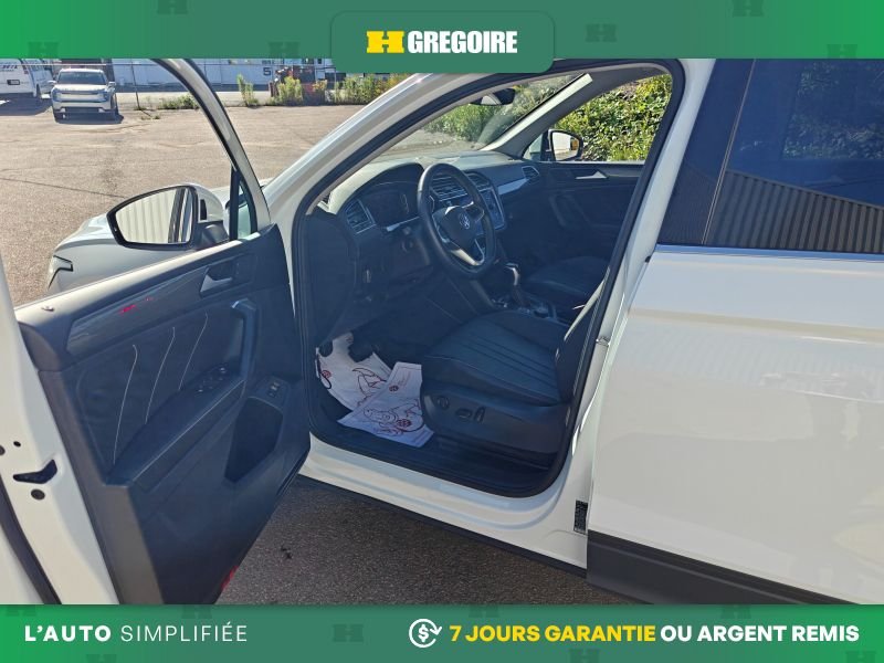 2022 Volkswagen Tiguan White Blainville - photo #11