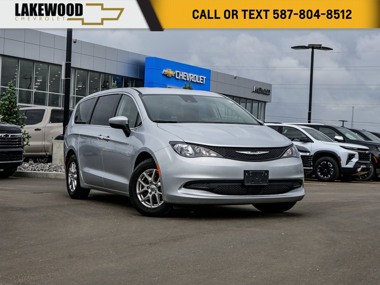 2023 Chrysler Grand Caravan SXT 2WD Grey Sherwood Park - photo #0