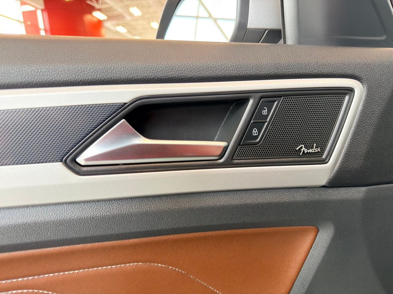 Volkswagen Atlas 2021 Gris Notre-Dame-des-Prairies - photo #21