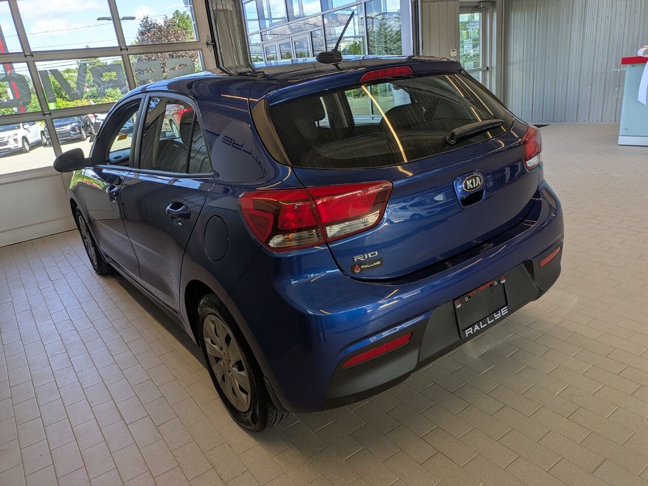 Kia Rio 5 portes 2019 Bleu Gatineau - photo #16