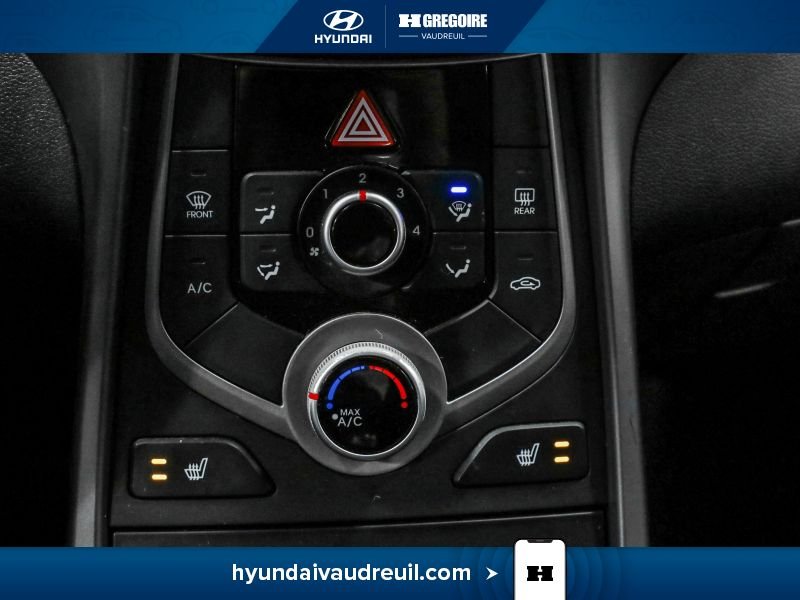 2016 Hyundai Elantra White Laval - photo #25