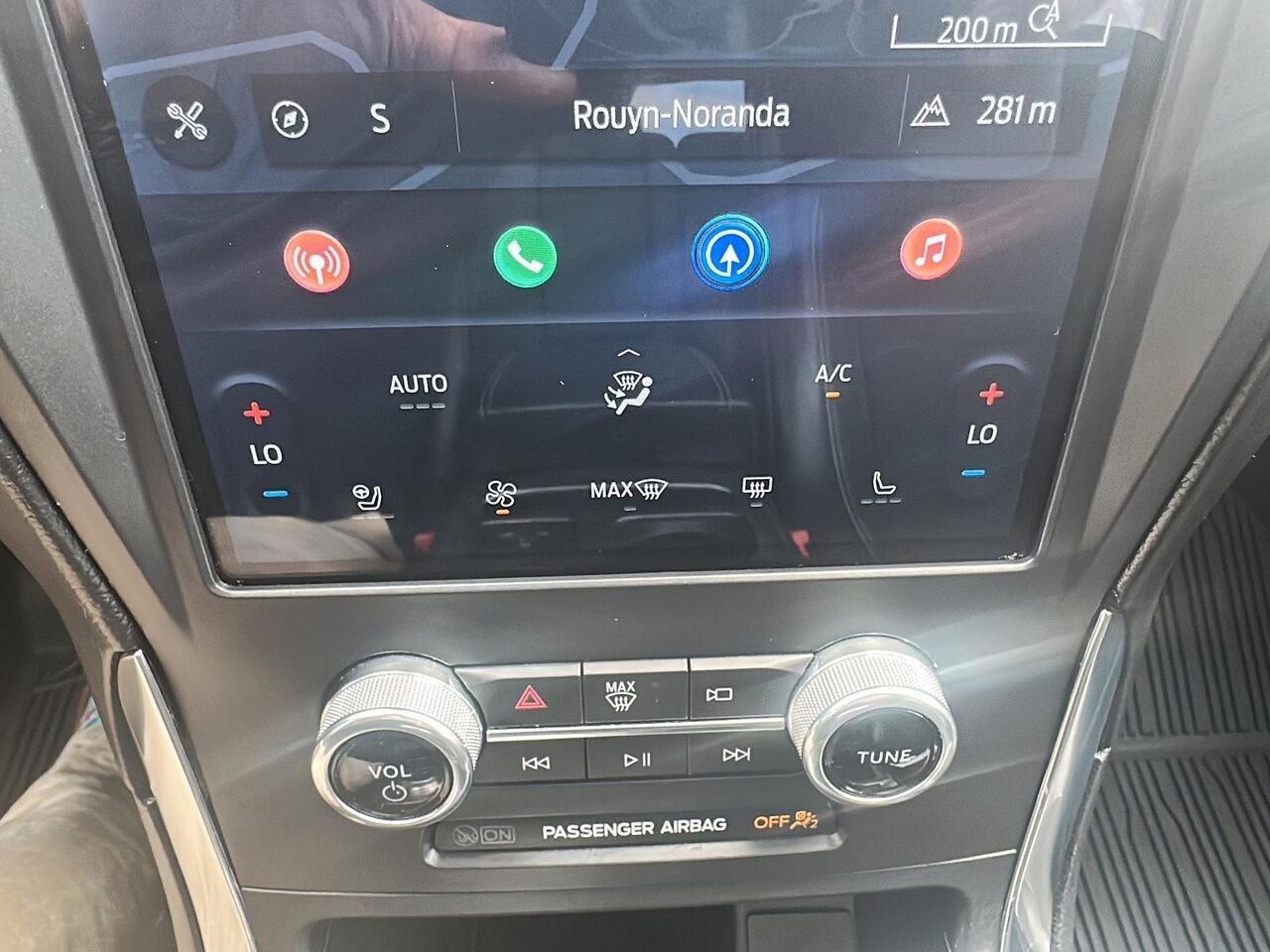 2022 Ford Edge Grey Rouyn-Noranda - photo #16