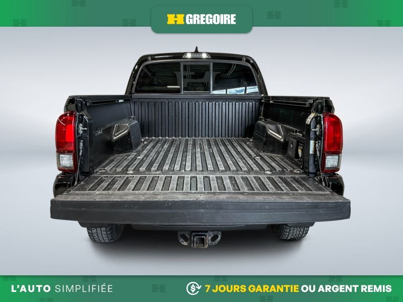 Toyota Tacoma 2022 Noir Blainville - photo #13
