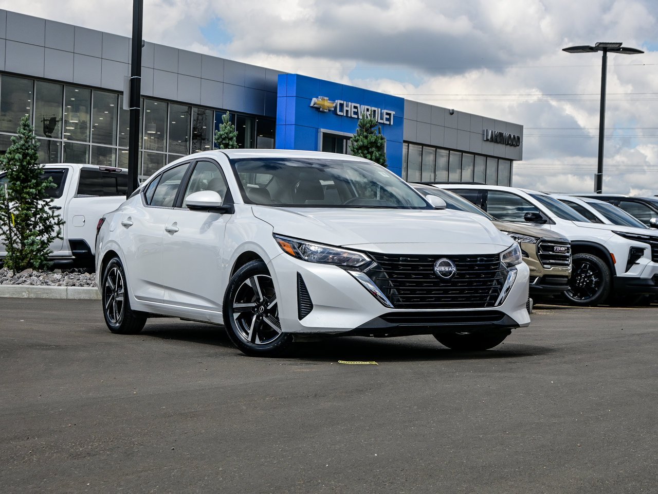 2024 Nissan Sentra SV CVT White Sherwood Park - photo #1