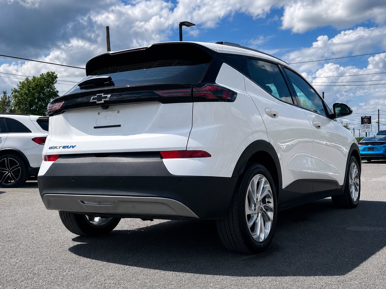 Chevrolet Bolt EUV LT 2023 Blanc Granby - photo #6