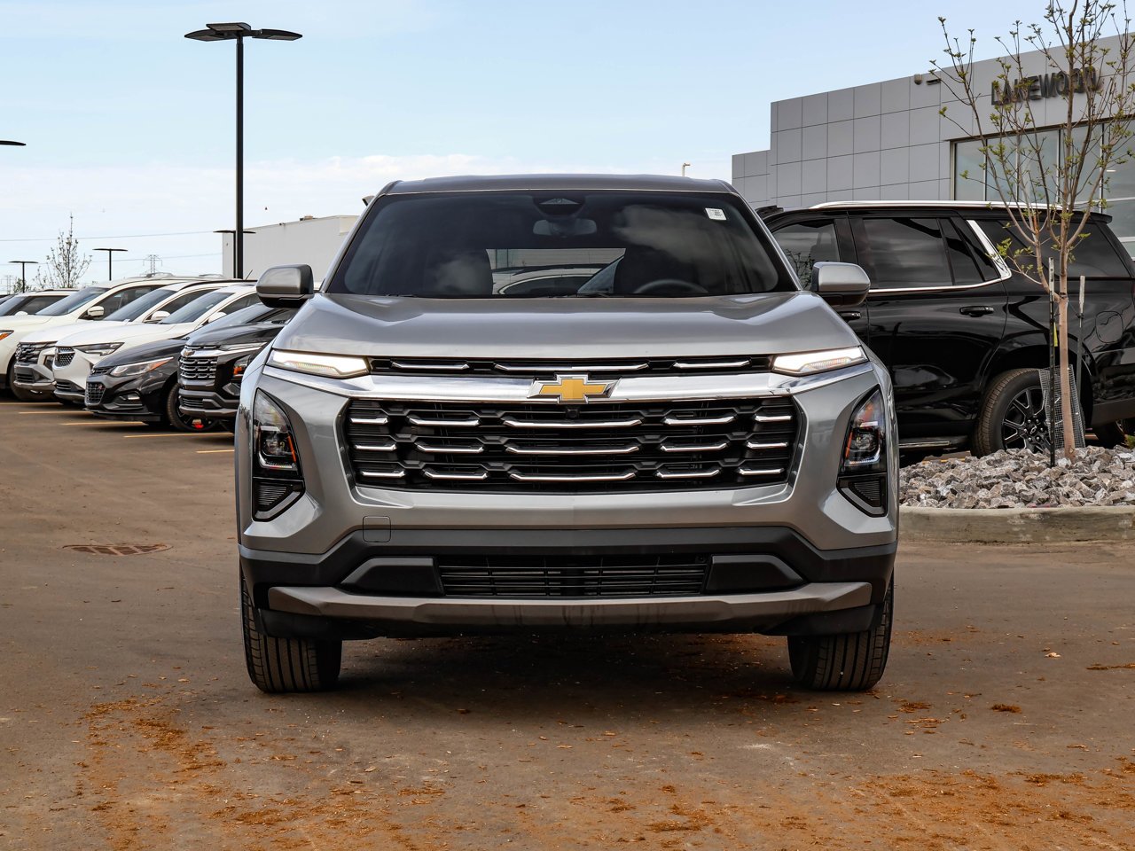 2026 Chevrolet Equinox AWD 4dr LT w/2LT Grey Sherwood Park - photo #2