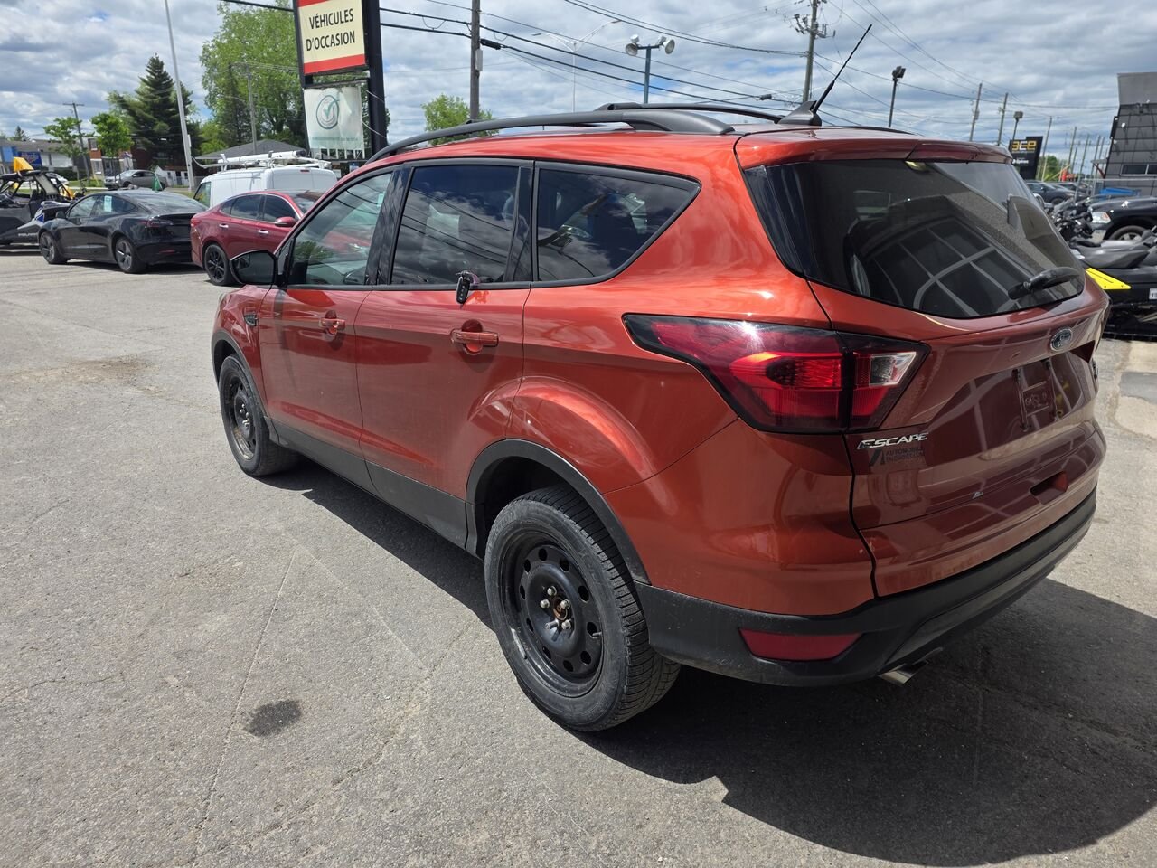 2019 Ford Escape Orange  - photo #3