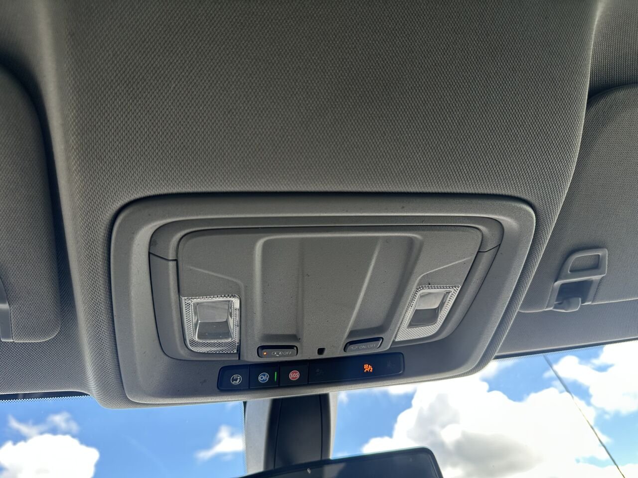 CHEVROLET SILVERADO K1500 RST RST cabine multiplace 4RM 157 po 2019 Bleu Ottawa & Gatineau - photo #10