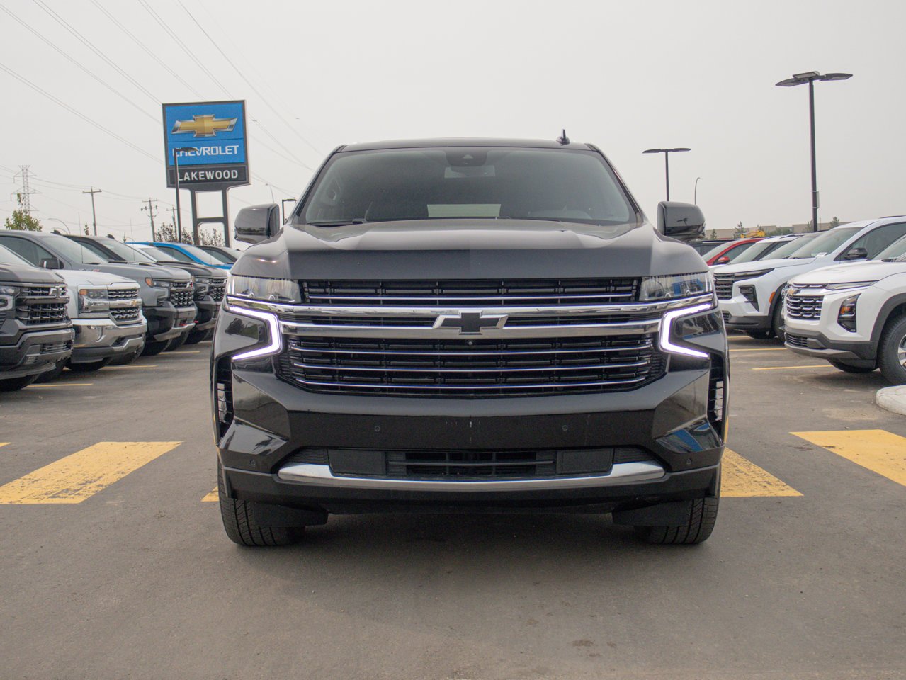 2023 Chevrolet Suburban 4WD 4dr LT Black Sherwood Park - photo #2