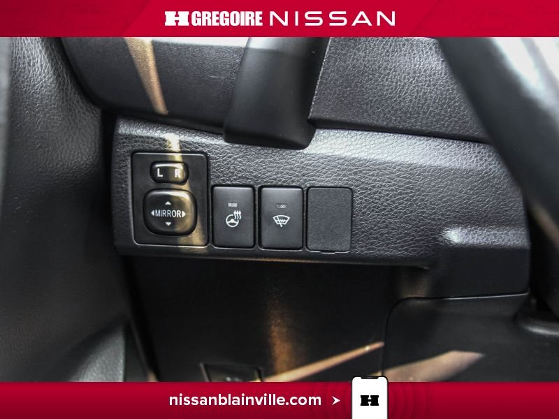 Toyota Corolla 2017 Blanc Blainville - photo #20