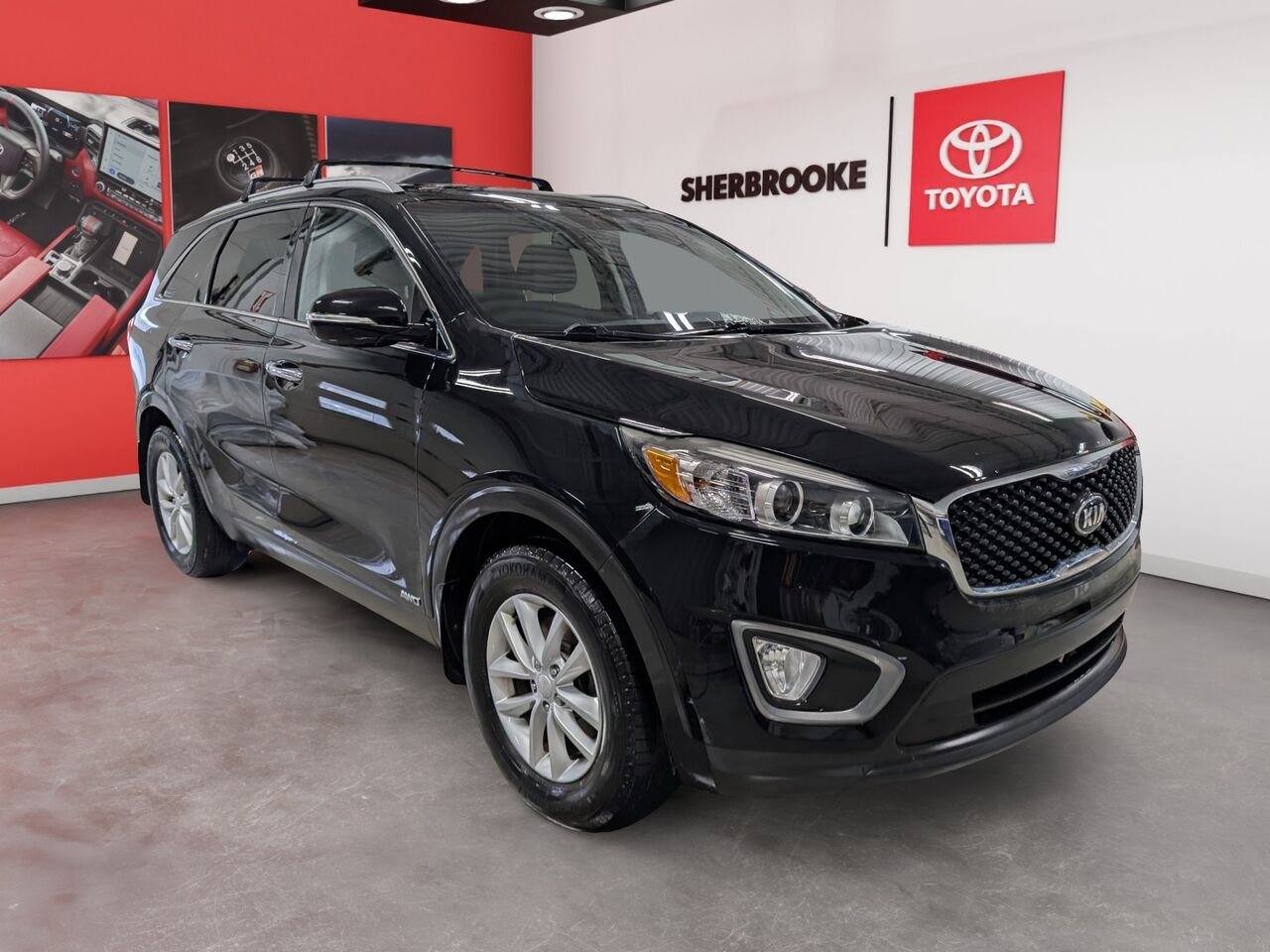 2016 Kia Sorento 5XYPGDA18GG162181 Black Sherbrooke - photo #2