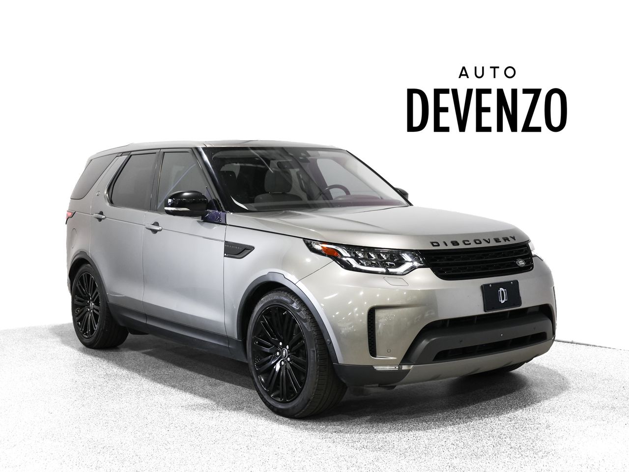Silver 2019 Land Rover Discovery SUV / Crossover Automatic