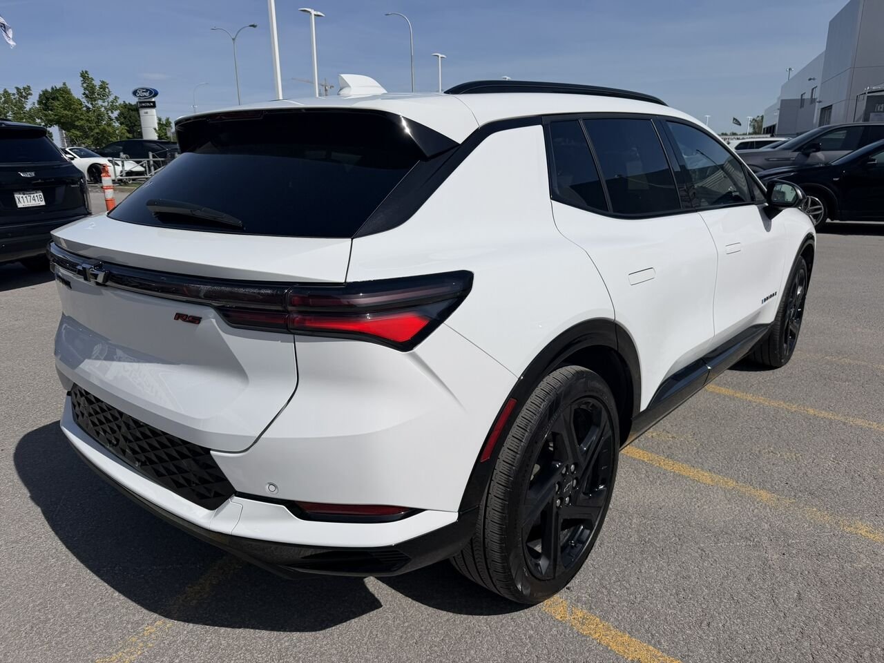 Chevrolet Equinox EV 2RS 2024 Blanc Laval - photo #12