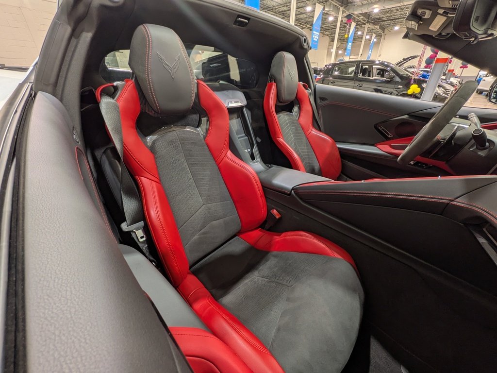 2024 Chevrolet Corvette 2dr Z06 Cpe w/2LZ White Val-David - photo #19