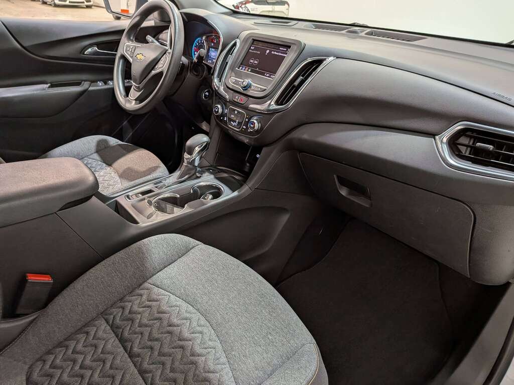 Chevrolet Equinox 2023 Blanc Val-David - photo #14