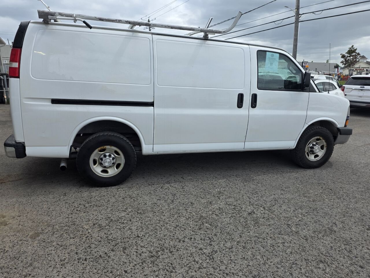 2016 Chevrolet Fourgonnette Express utilitaire White  - photo #6