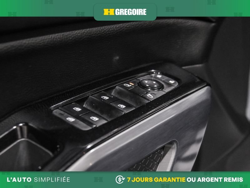 Nissan Pathfinder 822065 | SL 4WD AUTO AC CUIR TOIT NAV MAGS CAM RECUL BLEUTO 2022 Gris Laval - photo #15