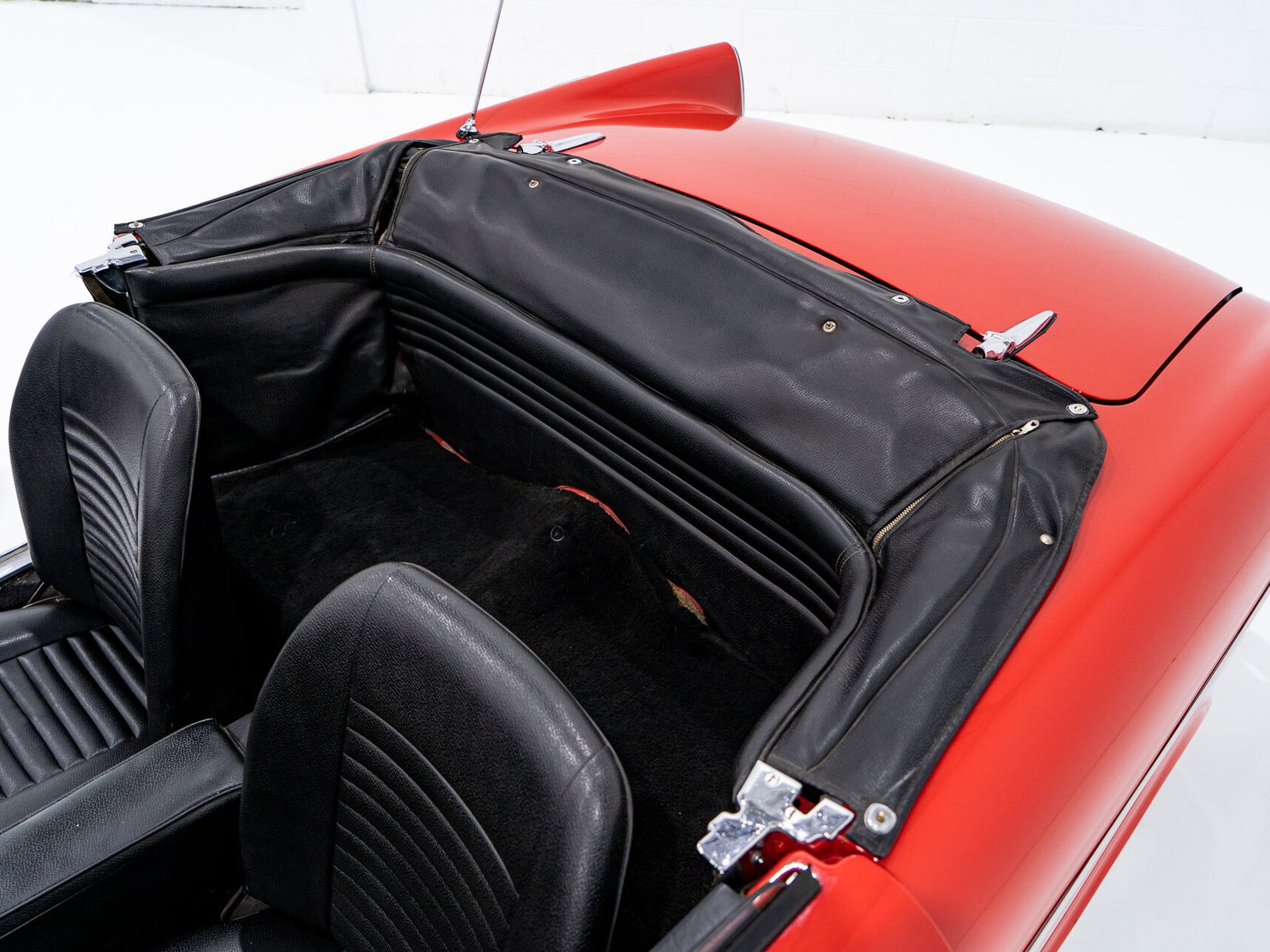 1967 Sunbeam Tiger Unrestored with single repaint **PRIX EN USD** Red Montreal - photo #76