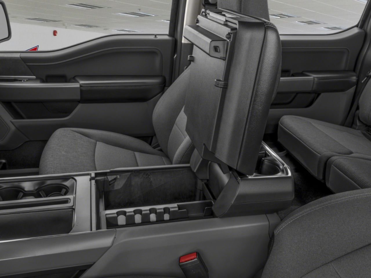 2025 Ford F-150 Agate Black Metallic La Sarre - photo #7