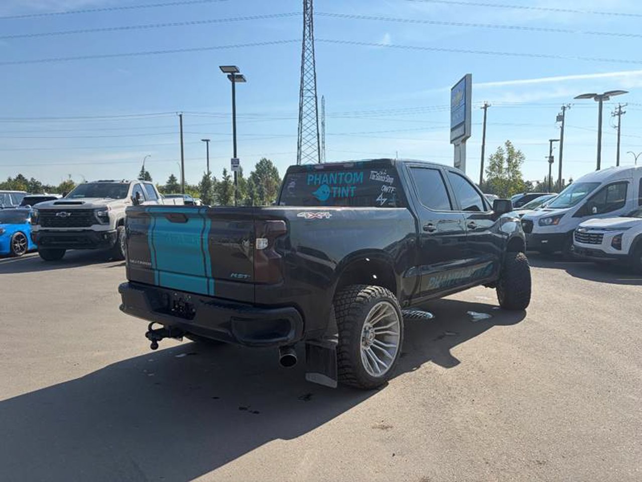 2021 Chevrolet Silverado 1500 4WD Crew Cab 147 RST Black Sherwood Park - photo #4