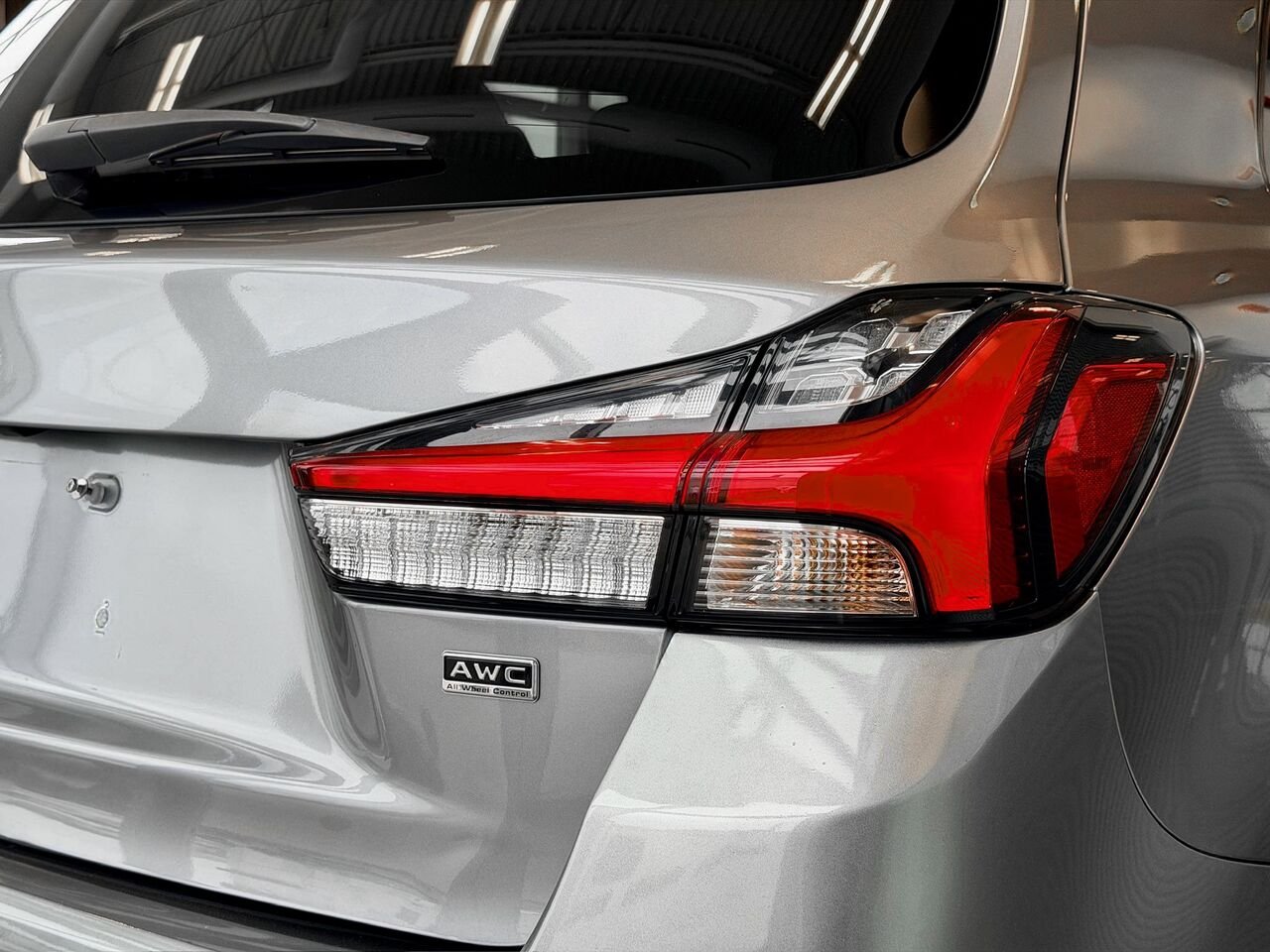 2021 Mitsubishi RVR Grey Notre-Dame-des-Prairies - photo #11
