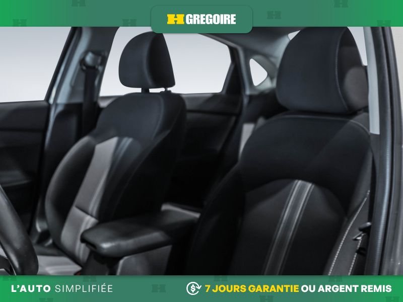 Kia Forte 2023 Gris Blainville - photo #15