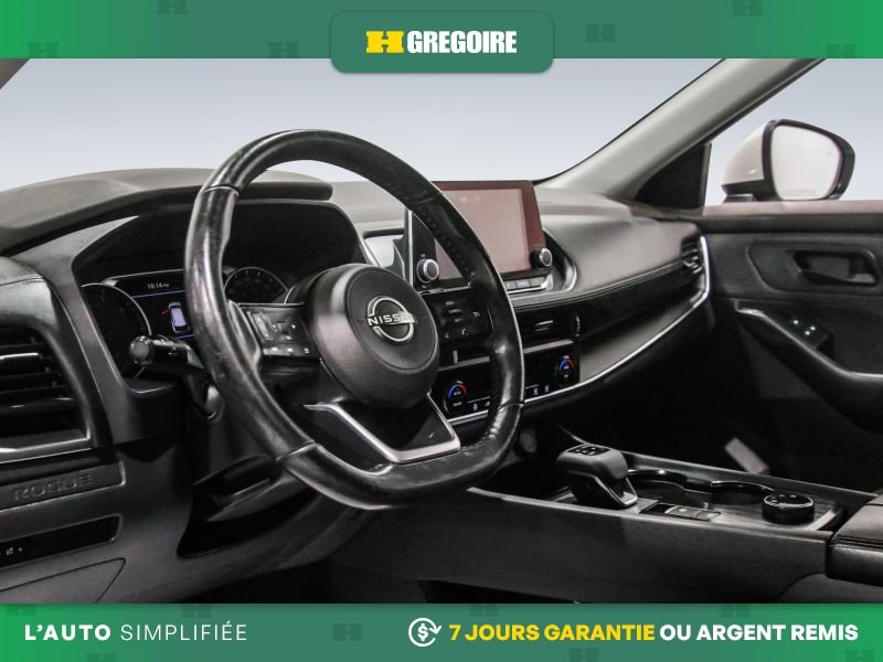 Nissan Rogue 2023 Blanc Blainville - photo #11