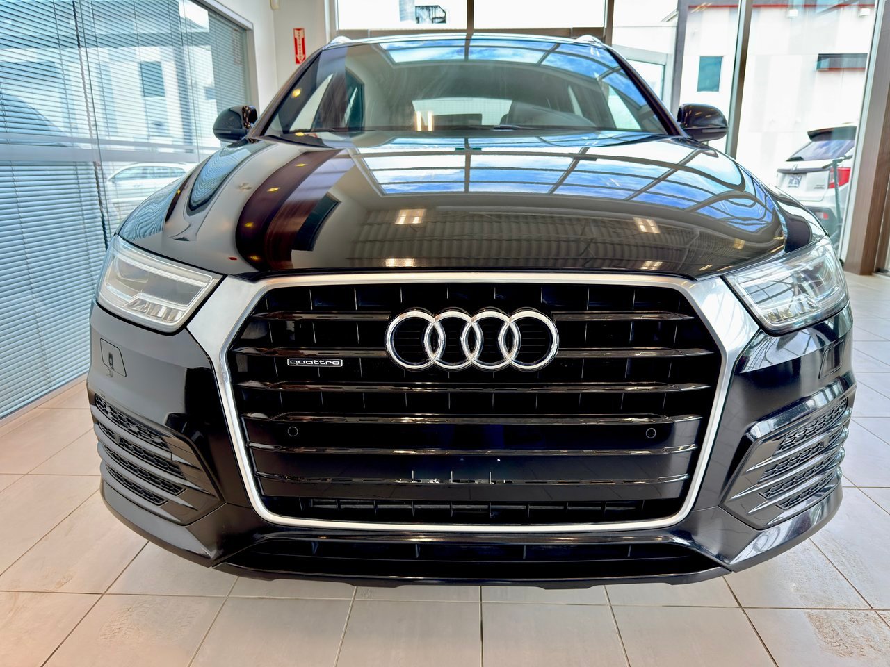 Audi Q3 2016 Noir Notre-Dame-des-Prairies - photo #6