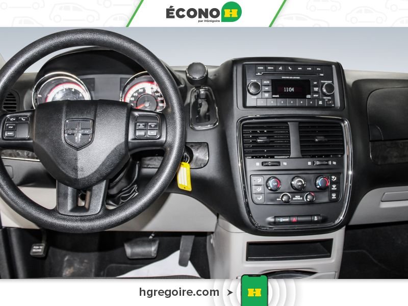 2018 Dodge GR Caravan Silver Laval - photo #20
