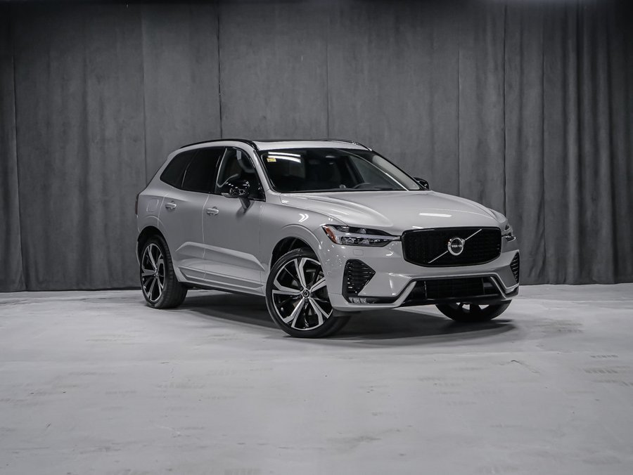 2023 Volvo XC60 Ultimate Dark Theme