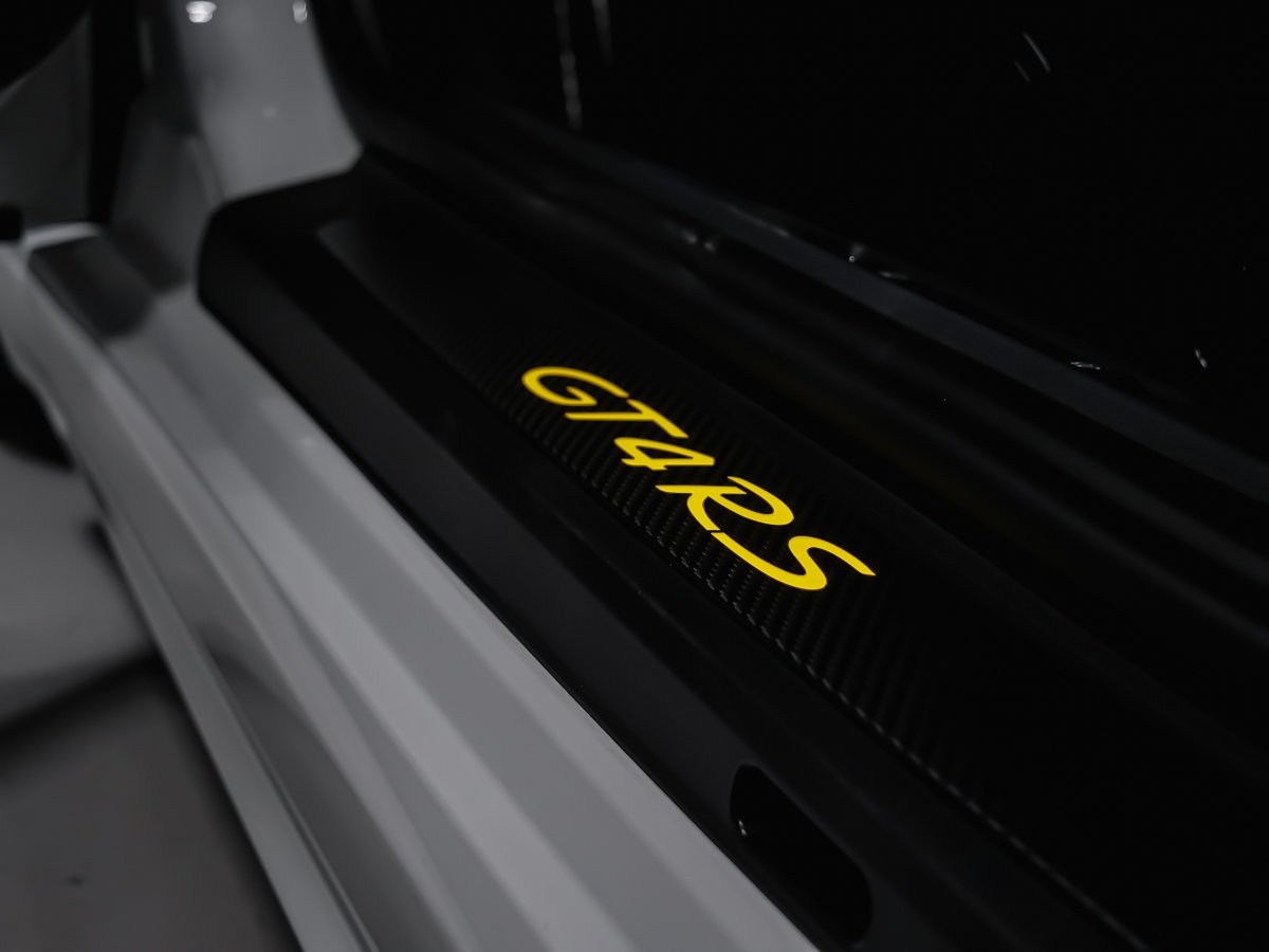Porsche 718 Cayman GT4 RS 2025 Blanc Montréal - photo #27