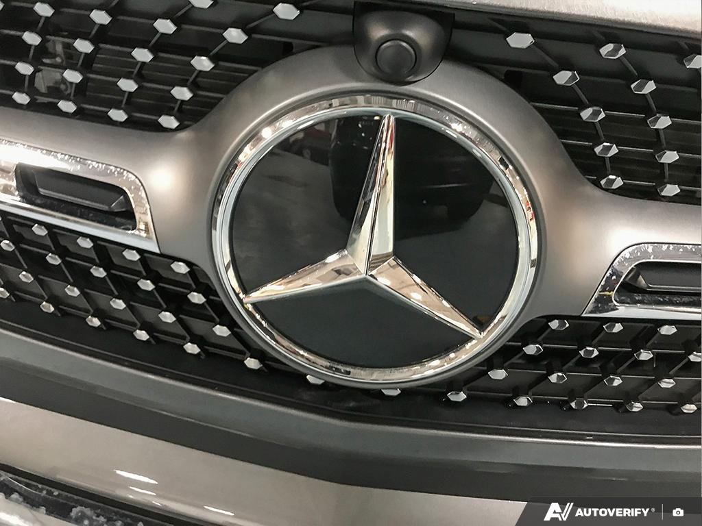 2025 Mercedes-Benz GLA 250 2601155A | GLA 250 gray Edmonton - photo #8