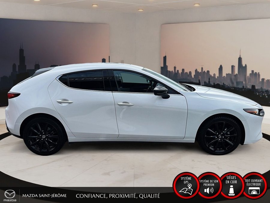 Mazda Mazda3 Sport GT avec moteur turbo | CUIR ROUGE | AWD | TOIT OUVRANT 2025 Blanc