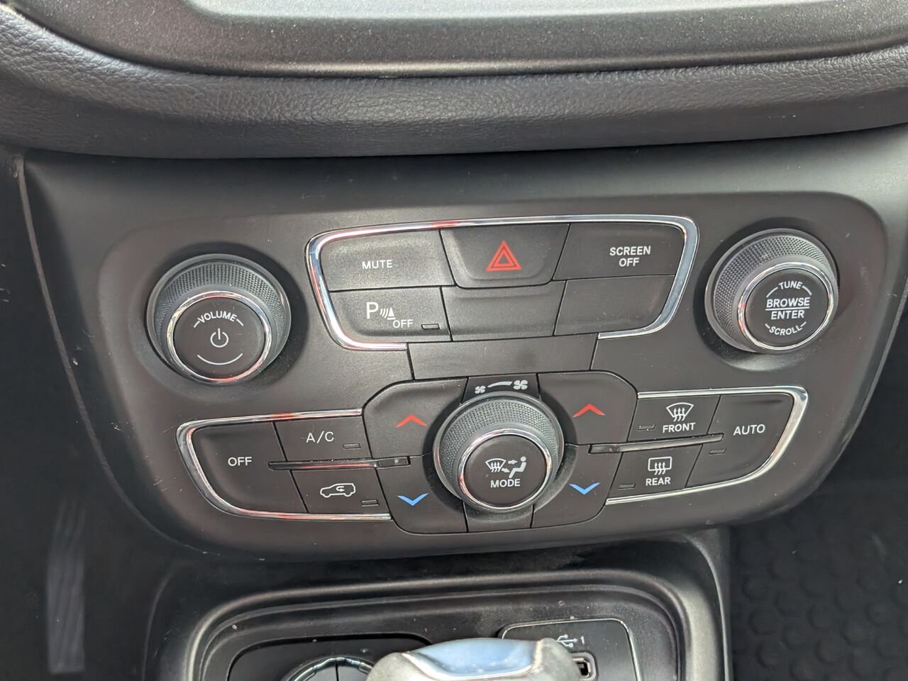 2021 Jeep Compass 3C4NJDDB5MT530219 Grey Sherbrooke - photo #10