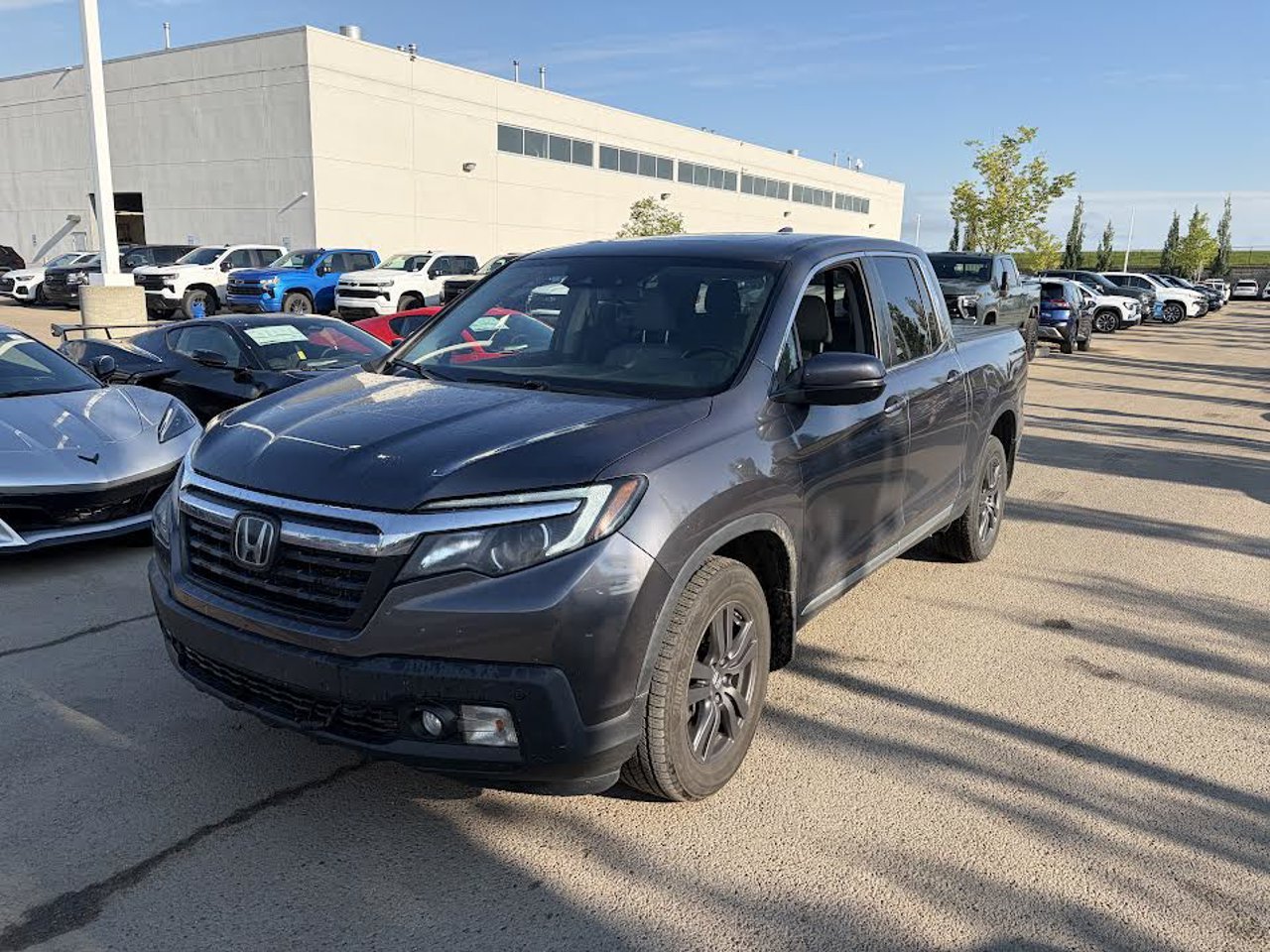 2019 Honda Ridgeline EX-L AWD Grey Sherwood Park - photo #2