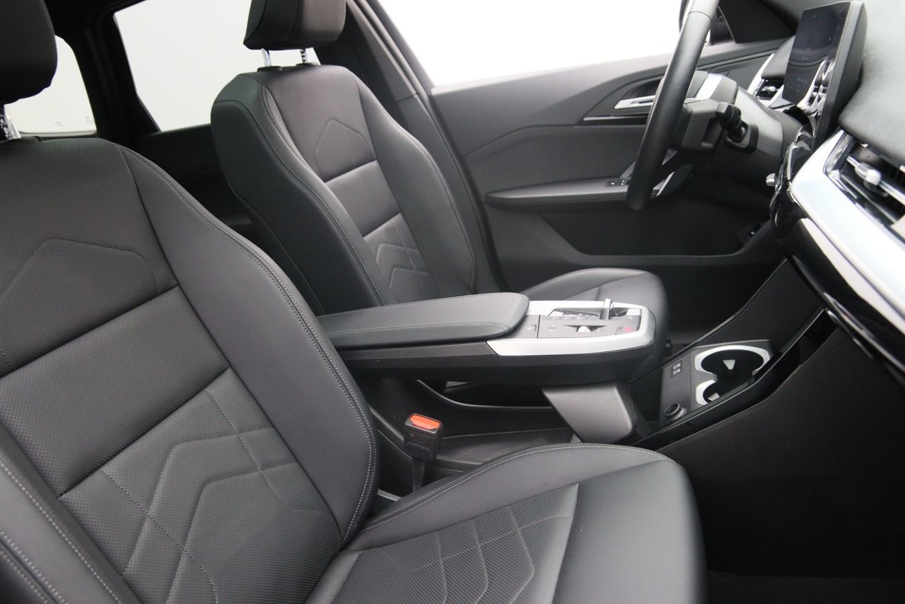 2025 BMW X1 xDrive28i Black Baie-Comeau - photo #15