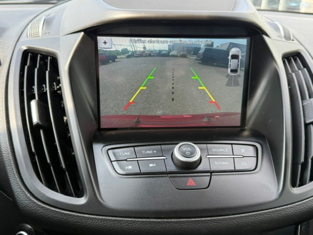 2019 Ford Escape Red Saint-Basile-le-Grand - photo #8