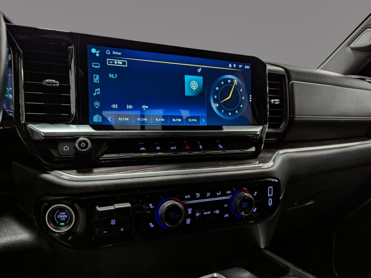 2022 Chevrolet Silverado 1500 LT Trail Boss Saint-Eustache - photo #12