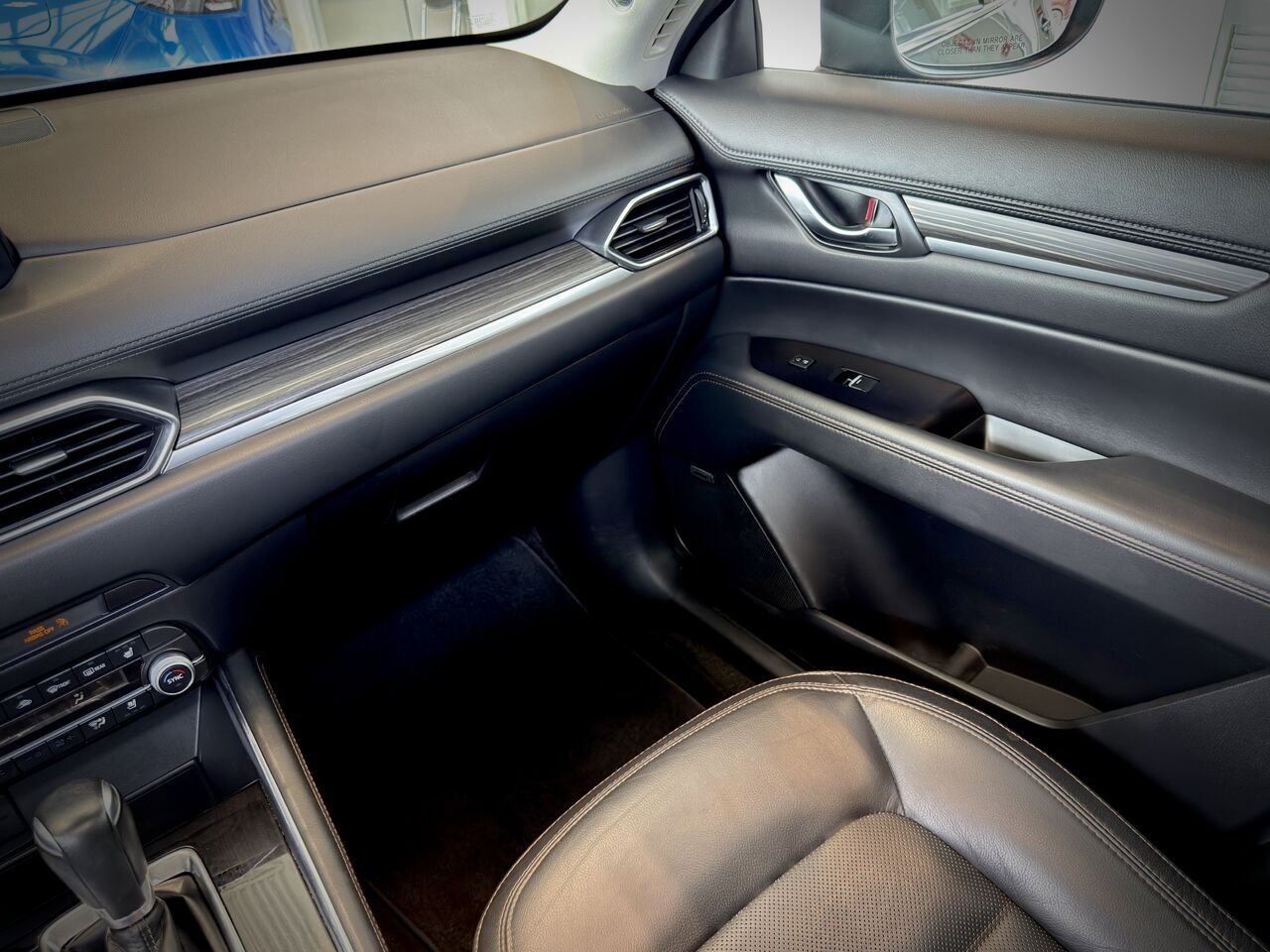 2021 Mazda CX-5 Grey Notre-Dame-des-Prairies - photo #21