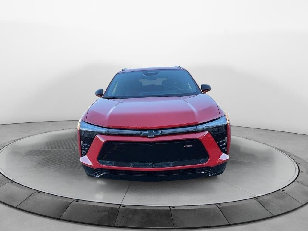 2024 Chevrolet Blazer EV VIN 3GNKDCRJ1RS272452 Red Chicoutimi - photo #1