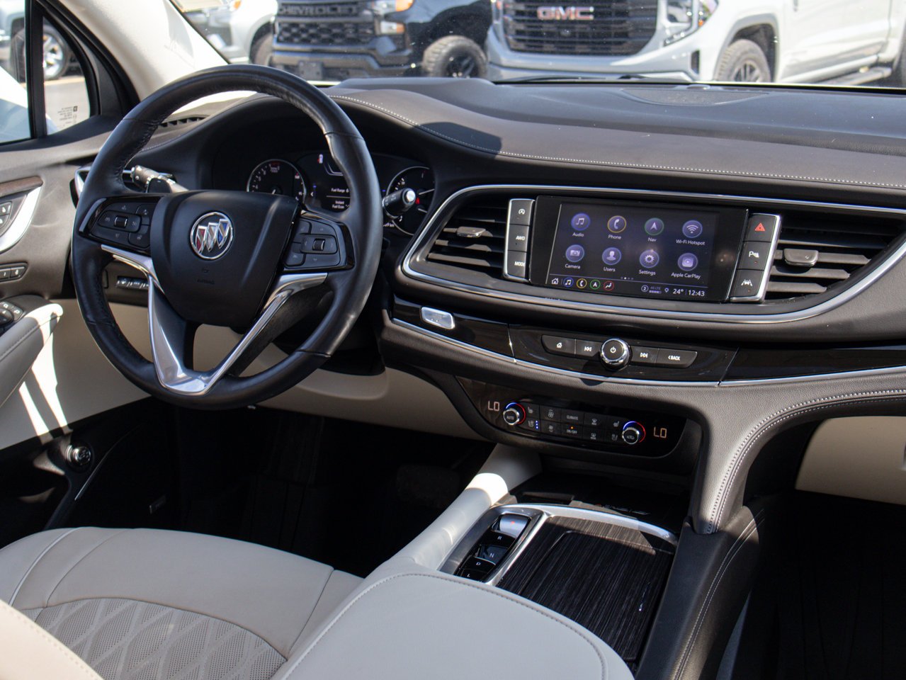 2024 Buick Enclave AWD 4dr Avenir White Sherwood Park - photo #32