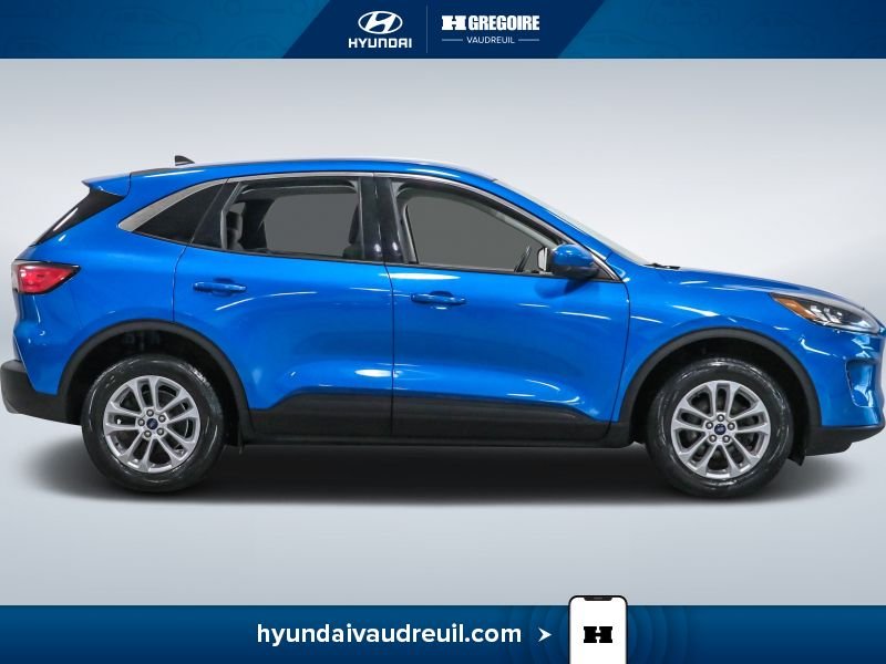 2021 Ford Escape Blue Laval - photo #12