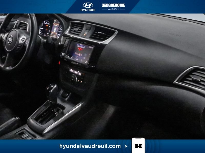 Nissan Sentra 2019 Gris Laval - photo #31