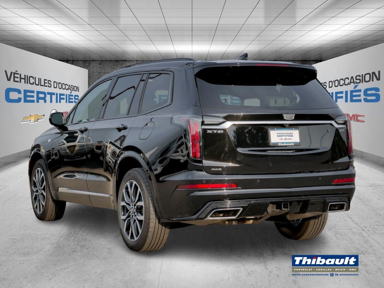 Cadillac XT6 2021 Cadillac XT6 Sport AWD --27,040 km ---- 2021 NOIR STELLAIRE METALLISE Saint-Eustache - photo #2