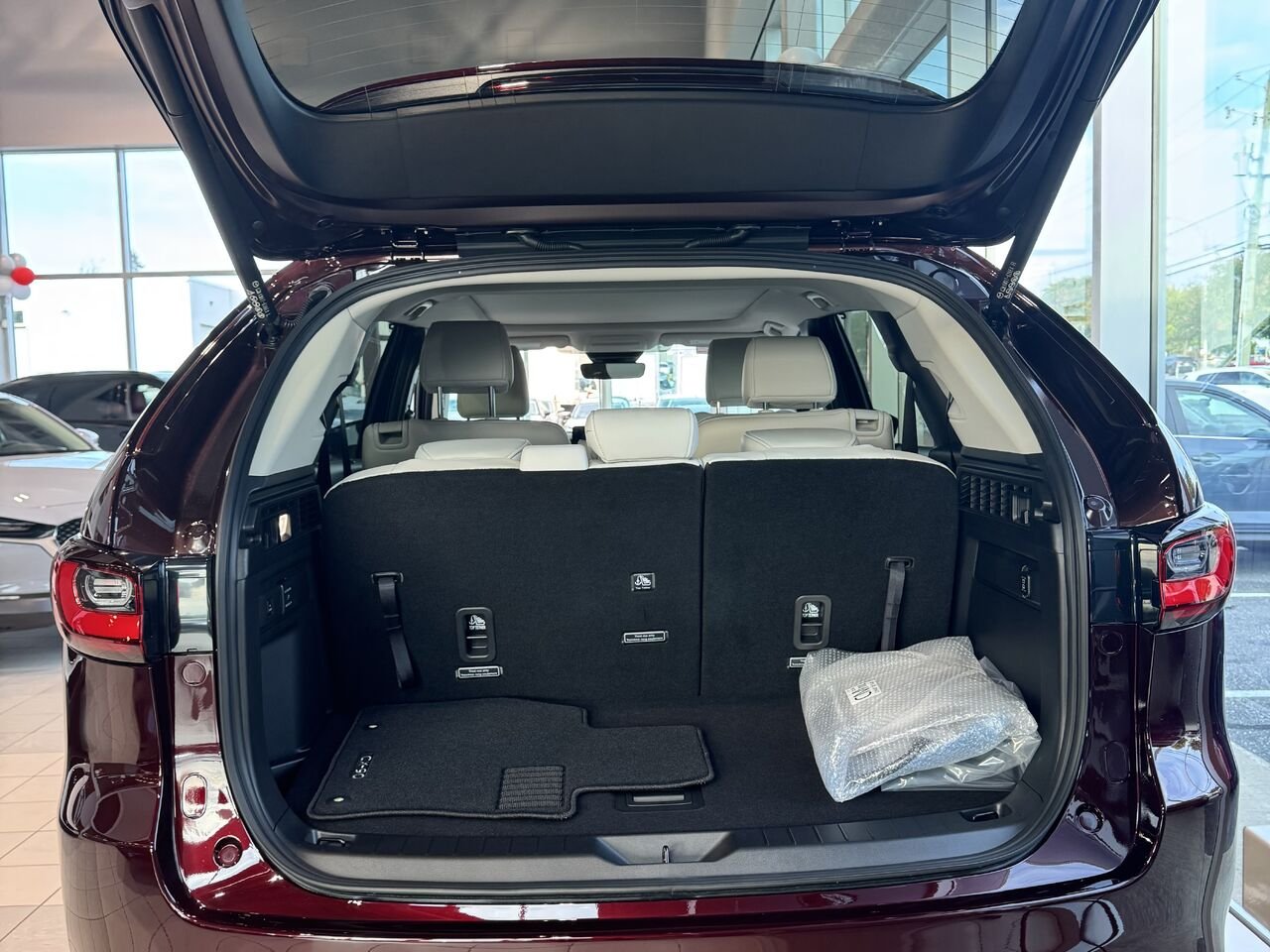 2025 MAZDA CX-90 PHEV Artisan Red Crystal Metallic Ste-Marie - photo #3