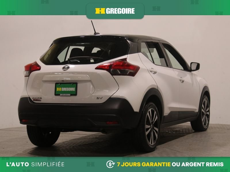 2019 Nissan Kicks White Laval - photo #8